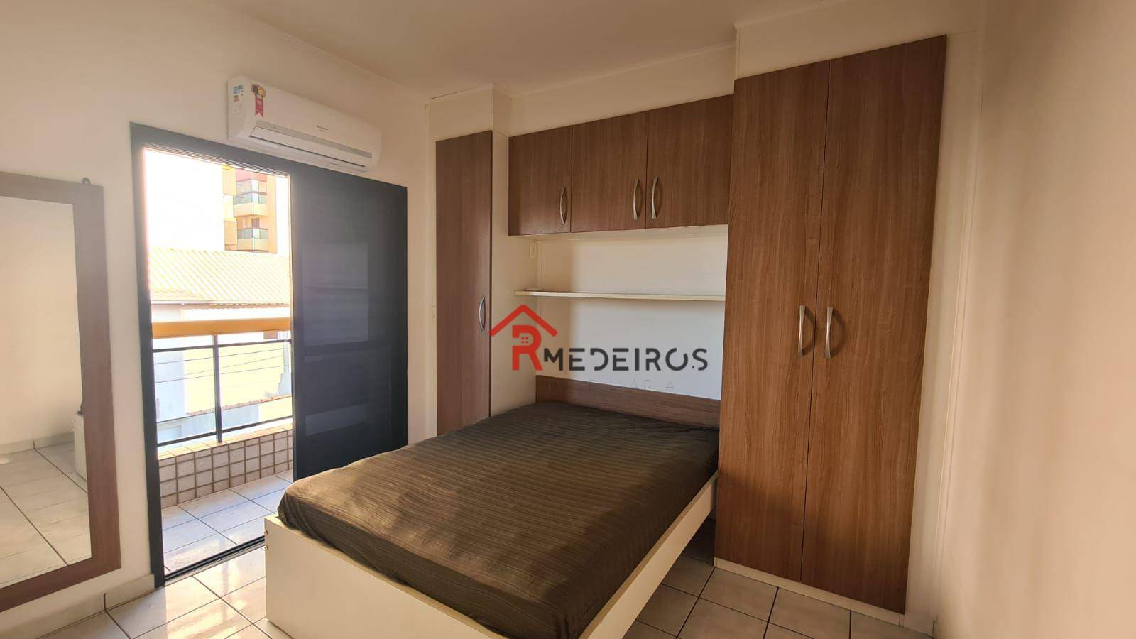 Apartamento à venda com 2 quartos, 75m² - Foto 12