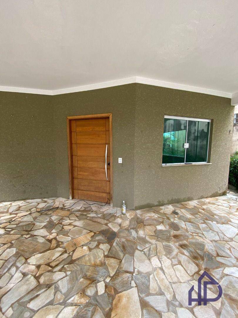Casa para alugar com 3 quartos, 248m² - Foto 7