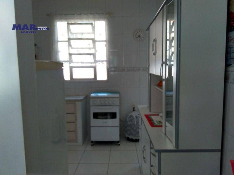 Apartamento à venda com 2 quartos, 60m² - Foto 11