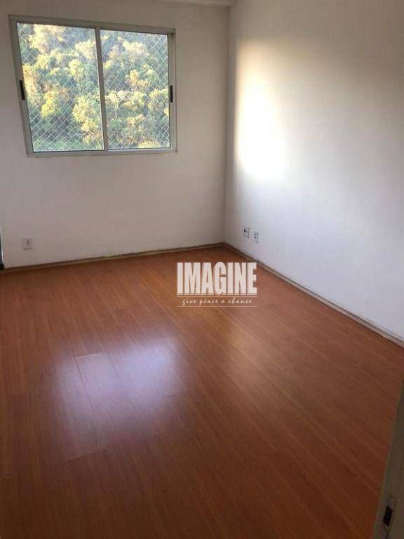 Apartamento à venda com 2 quartos, 46m² - Foto 9