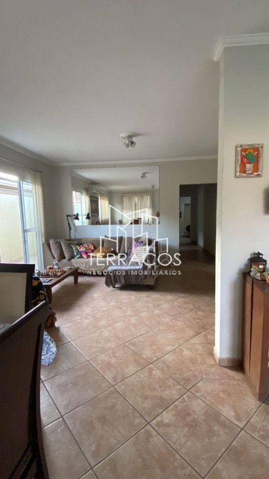 Casa à venda com 3 quartos, 489m² - Foto 11