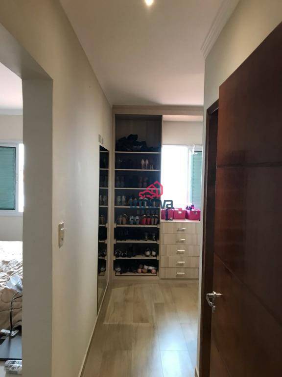 Sobrado à venda com 3 quartos, 224m² - Foto 8