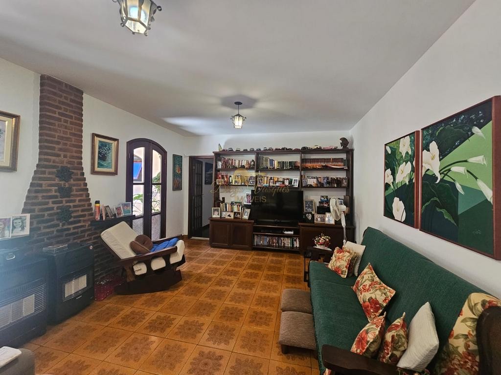 Casa de Condomínio à venda com 4 quartos, 3642m² - Foto 15