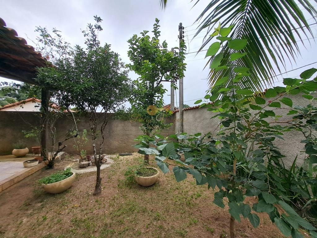 Casa à venda com 4 quartos, 360m² - Foto 3