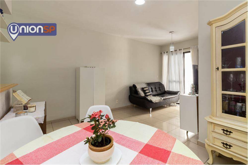 Apartamento à venda com 3 quartos, 59m² - Foto 3