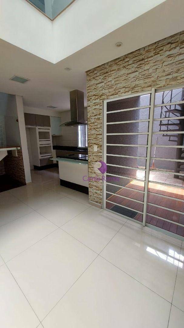 Sobrado à venda com 3 quartos, 200m² - Foto 9