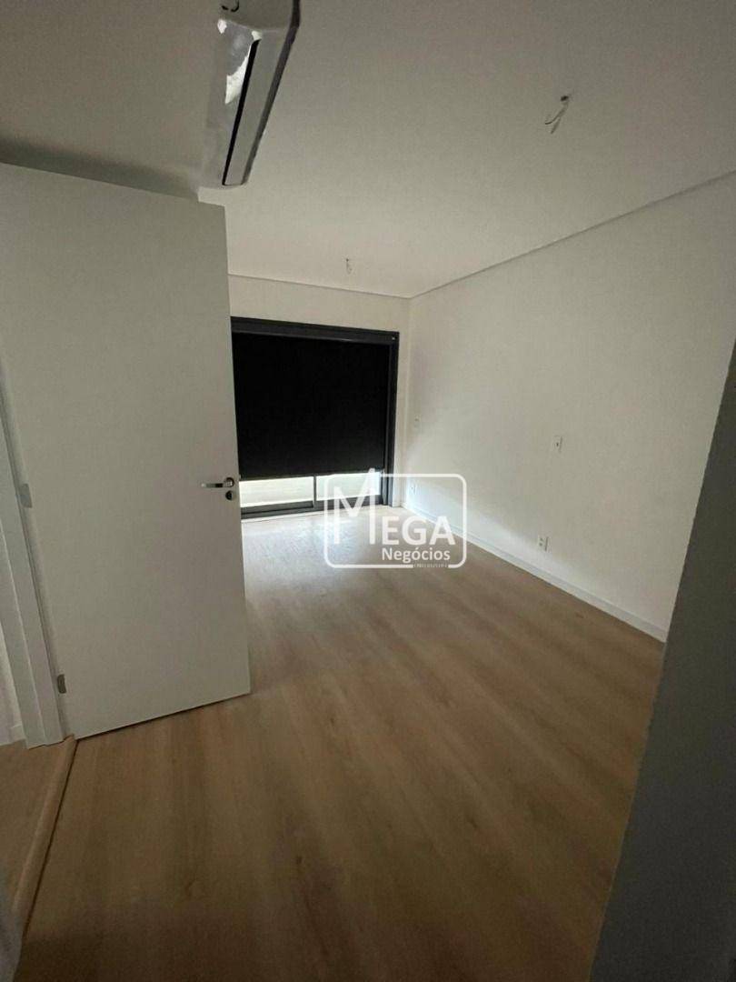 Apartamento à venda com 2 quartos, 75m² - Foto 2