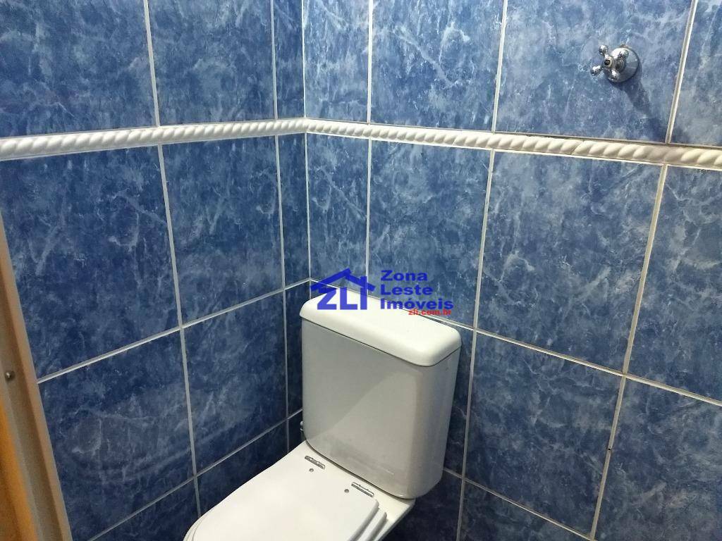 Sobrado à venda com 3 quartos, 200m² - Foto 3