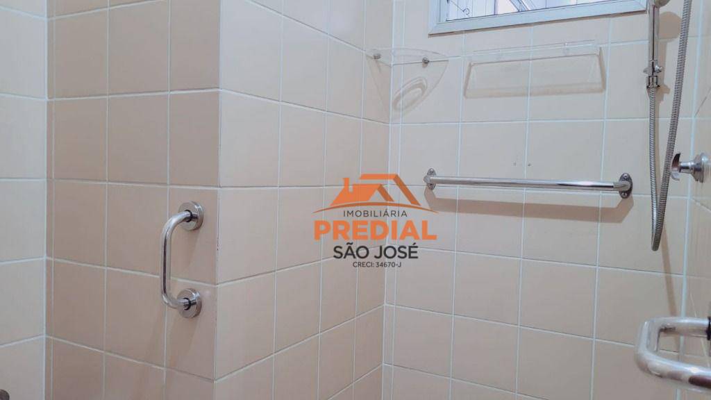 Apartamento à venda com 3 quartos, 87m² - Foto 11