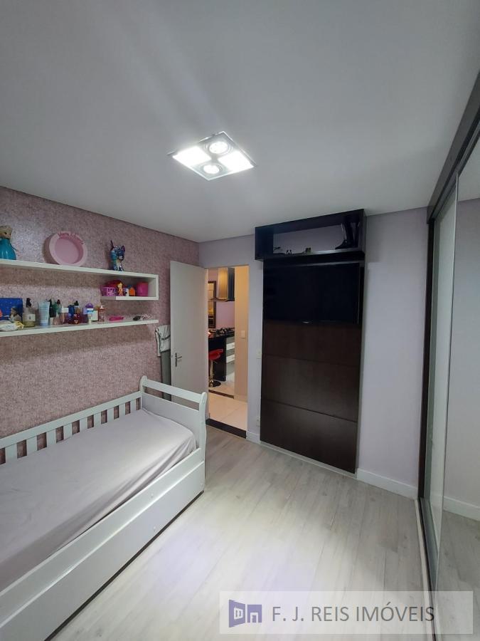 Apartamento à venda com 3 quartos, 105m² - Foto 13