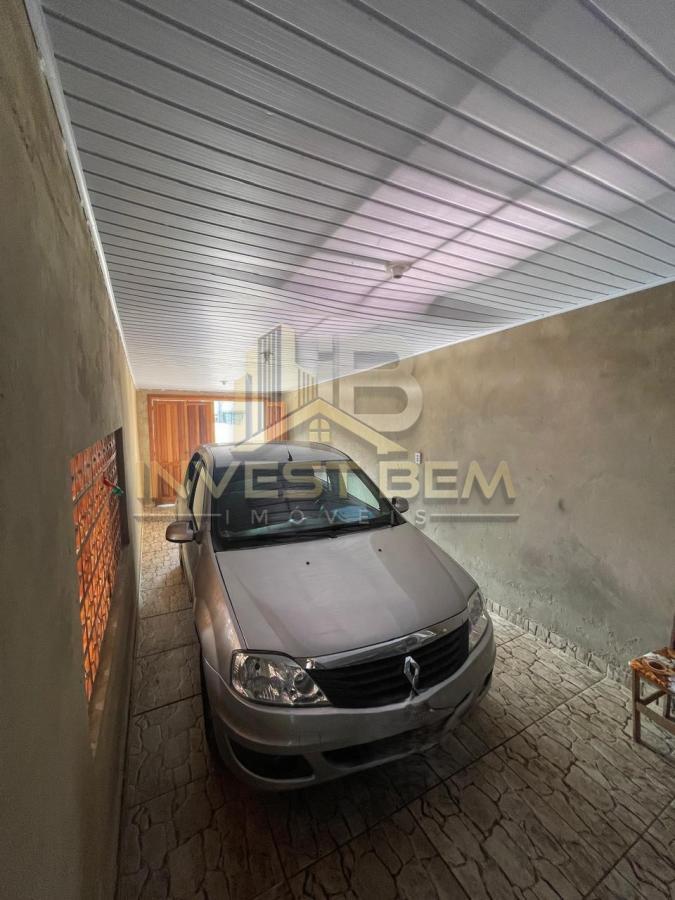 Casa à venda com 2 quartos, 100m² - Foto 17