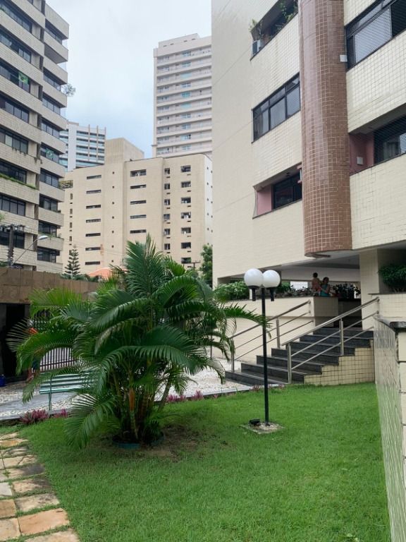 Apartamento à venda com 4 quartos, 200m² - Foto 17