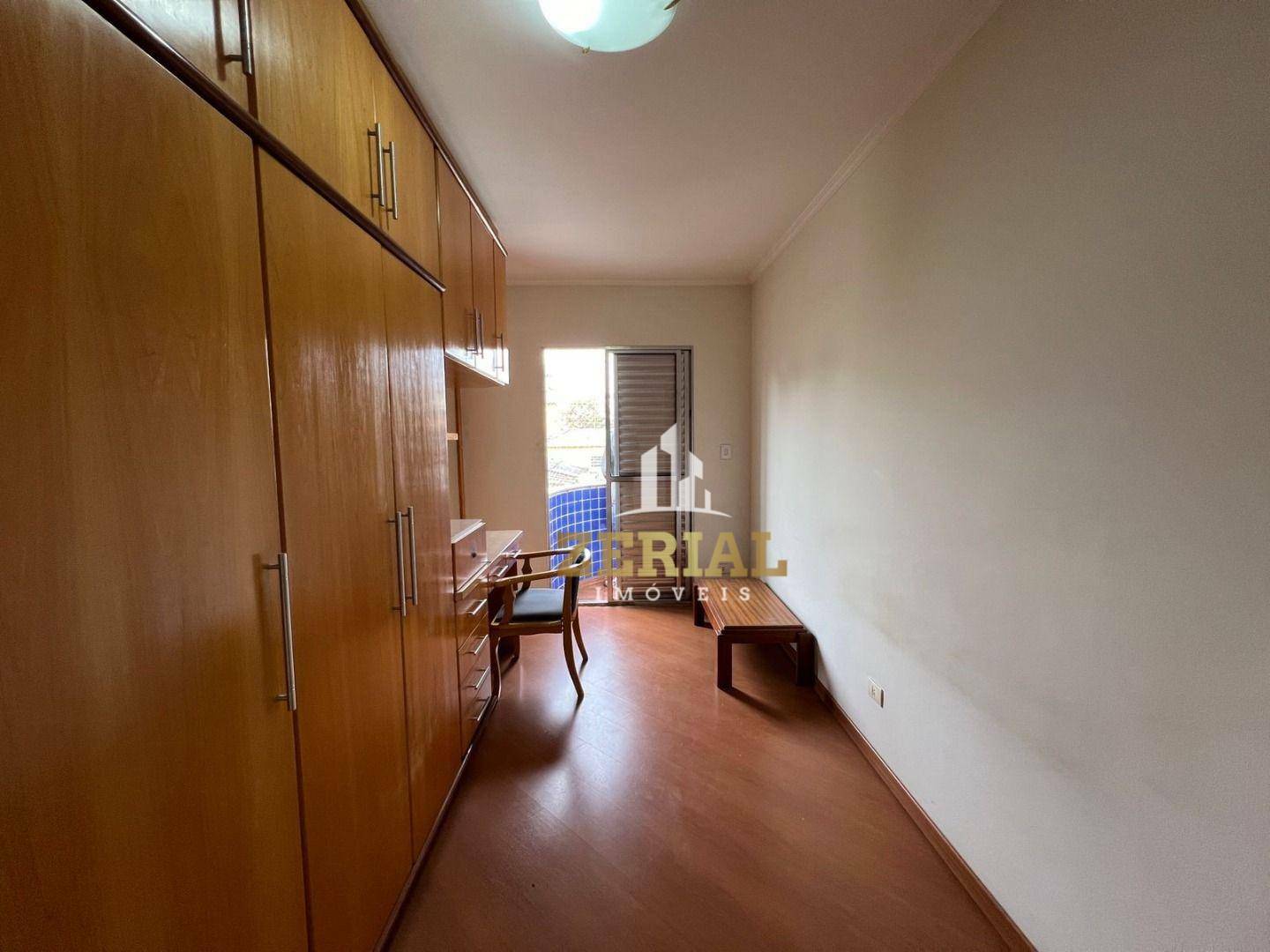 Apartamento para alugar com 2 quartos, 70m² - Foto 13