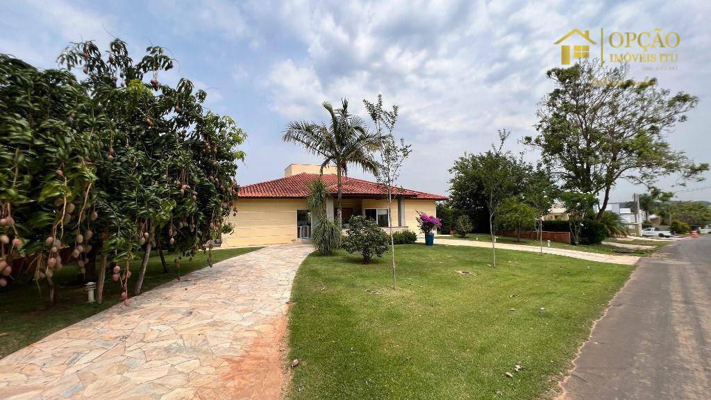 Casa de Condomínio à venda com 3 quartos, 266m² - Foto 3