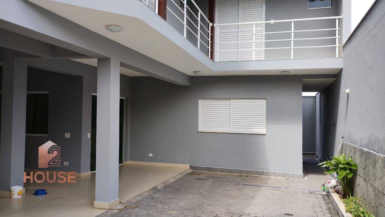 Casa à venda com 3 quartos, 250m² - Foto 3