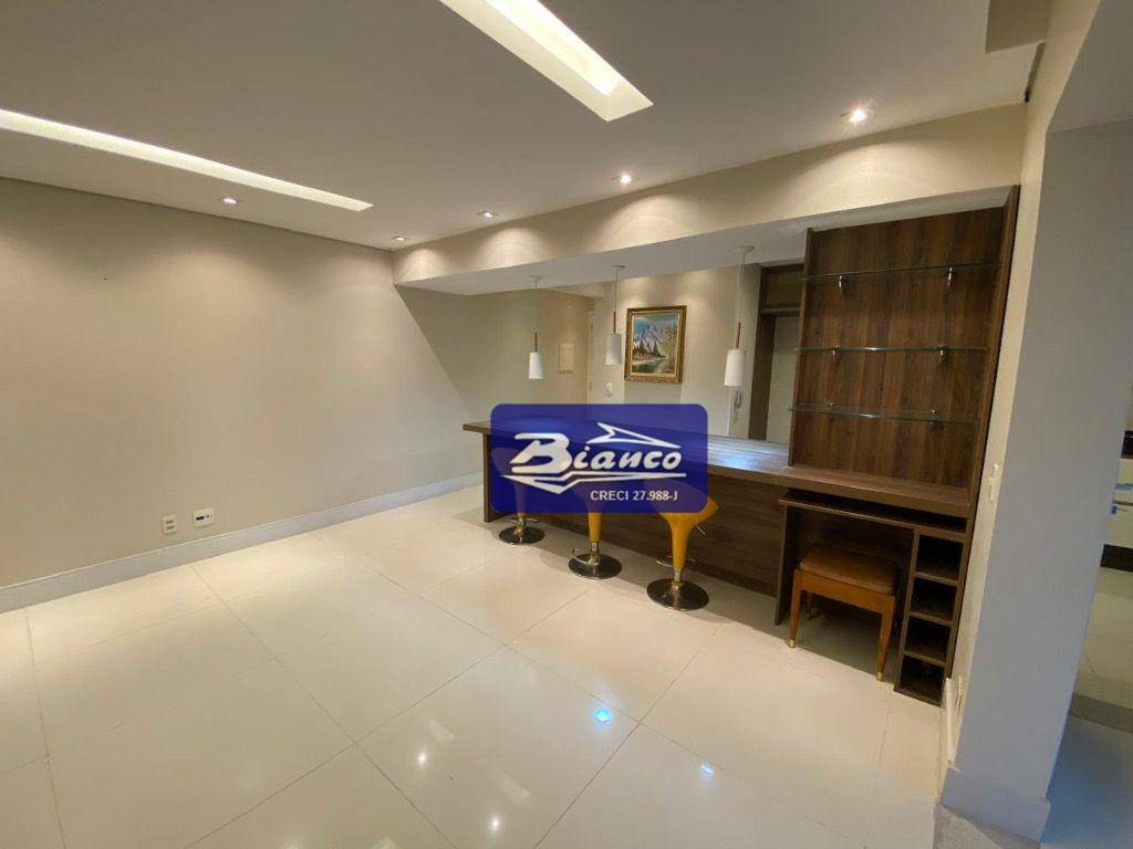 Apartamento à venda com 3 quartos, 116m² - Foto 19