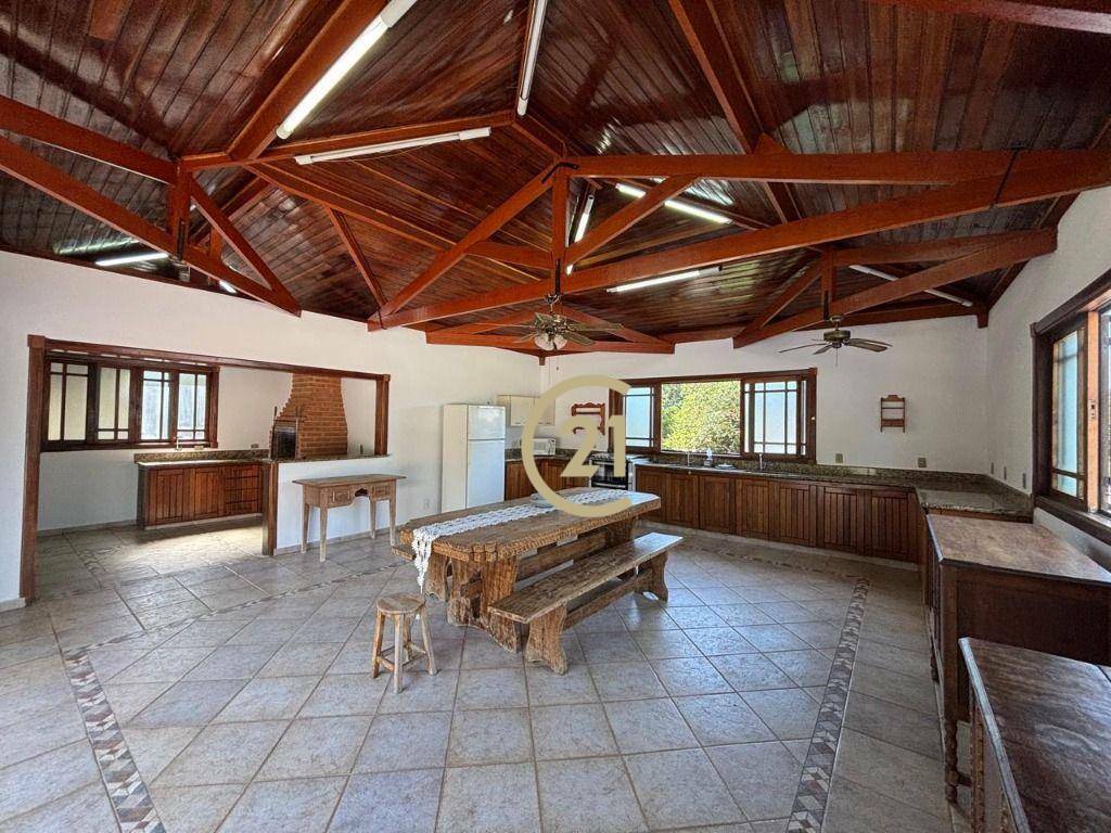 Chácara para alugar com 4 quartos, 440m² - Foto 2