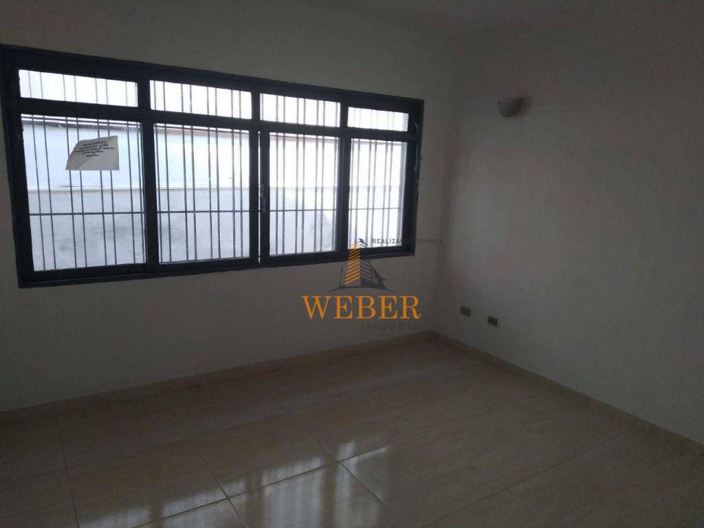 Casa à venda com 3 quartos, 200m² - Foto 13