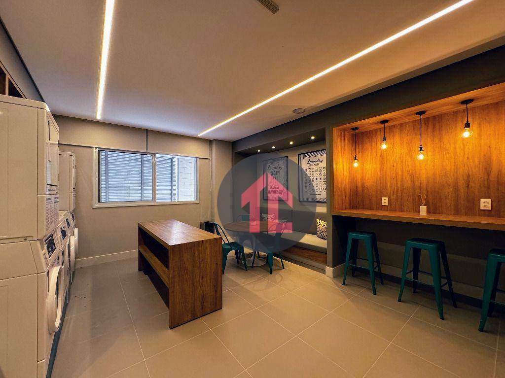 Apartamento para alugar com 1 quarto, 41m² - Foto 25