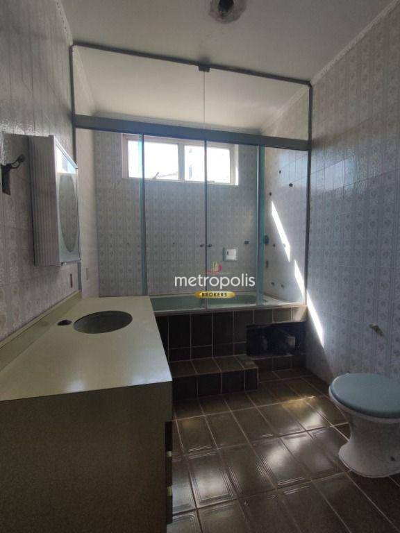 Casa à venda com 3 quartos, 320m² - Foto 21