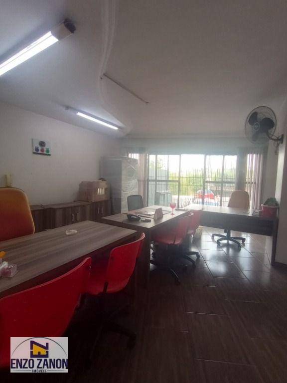 Sobrado à venda com 4 quartos, 195m² - Foto 7