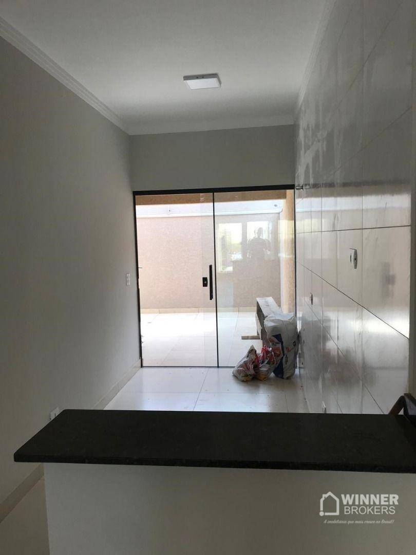 Casa à venda com 2 quartos, 74m² - Foto 13