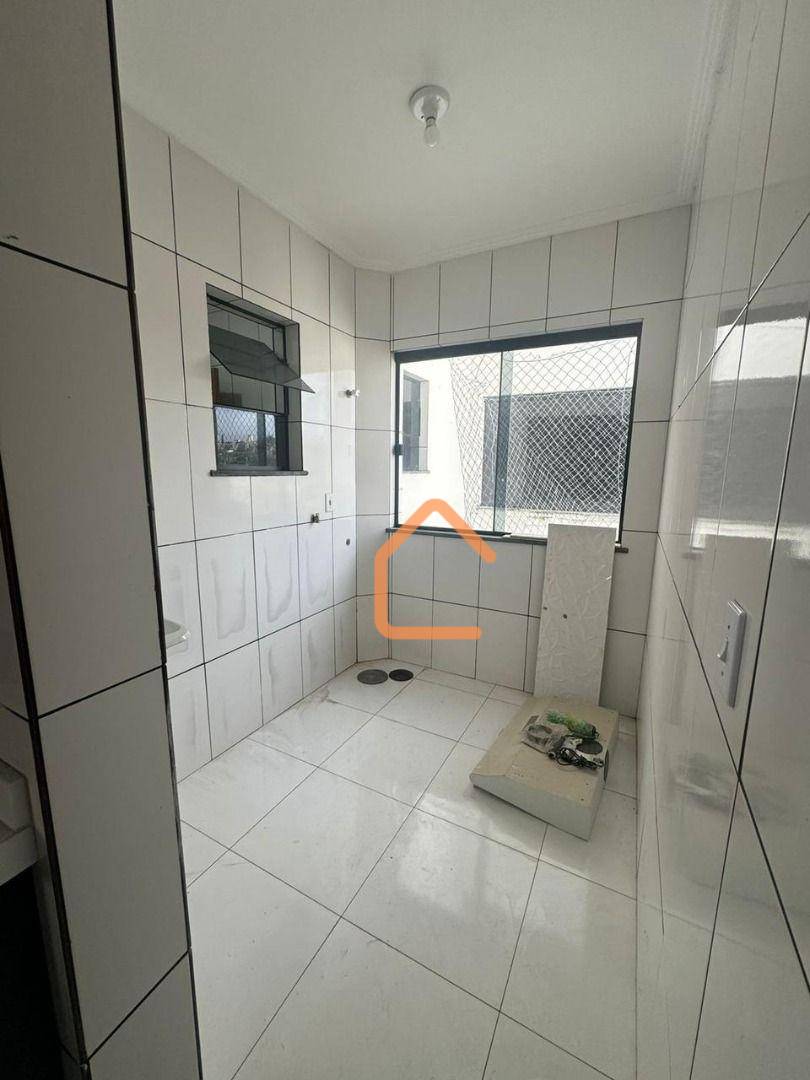 Apartamento à venda com 2 quartos, 75m² - Foto 7