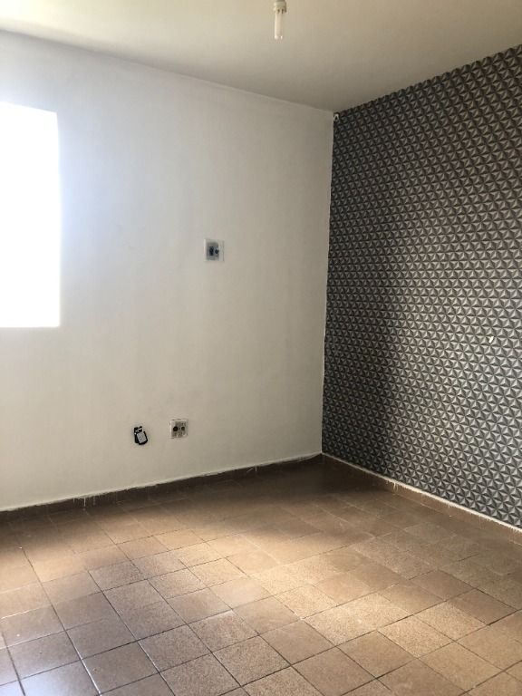 Apartamento à venda com 3 quartos, 85m² - Foto 6