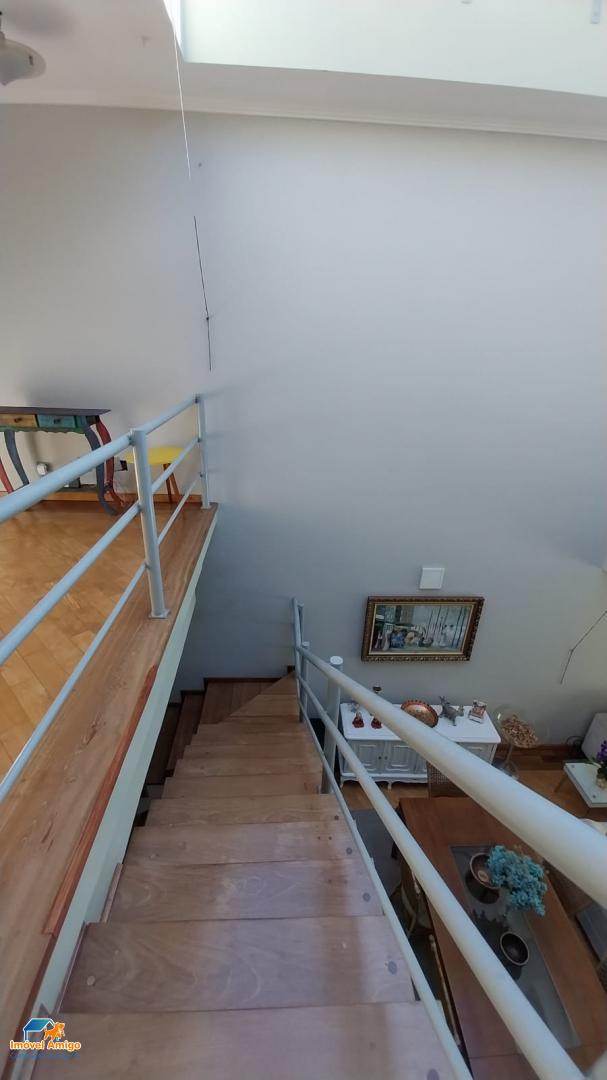 Casa à venda com 4 quartos, 286m² - Foto 40