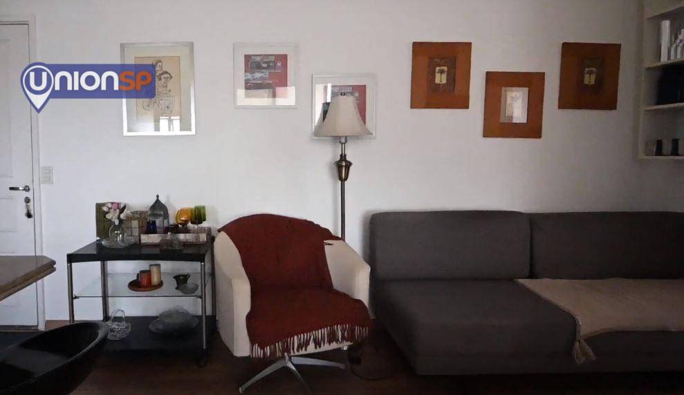 Apartamento à venda com 2 quartos, 45m² - Foto 2