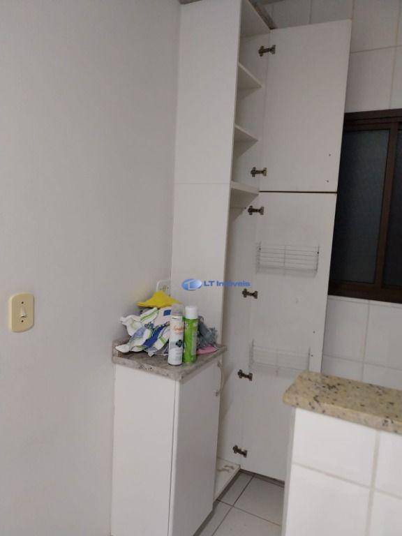 Apartamento à venda com 2 quartos, 72m² - Foto 6