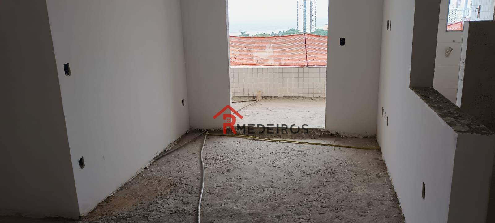 Apartamento à venda com 2 quartos, 78m² - Foto 3