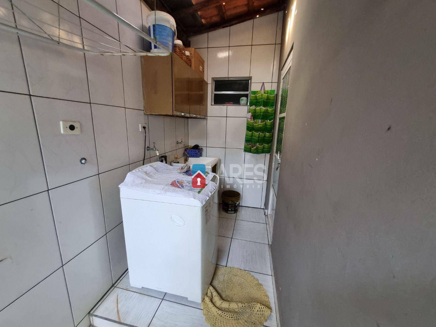 Casa à venda com 2 quartos, 138m² - Foto 13
