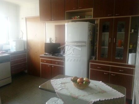 Apartamento à venda com 3 quartos, 146m² - Foto 7