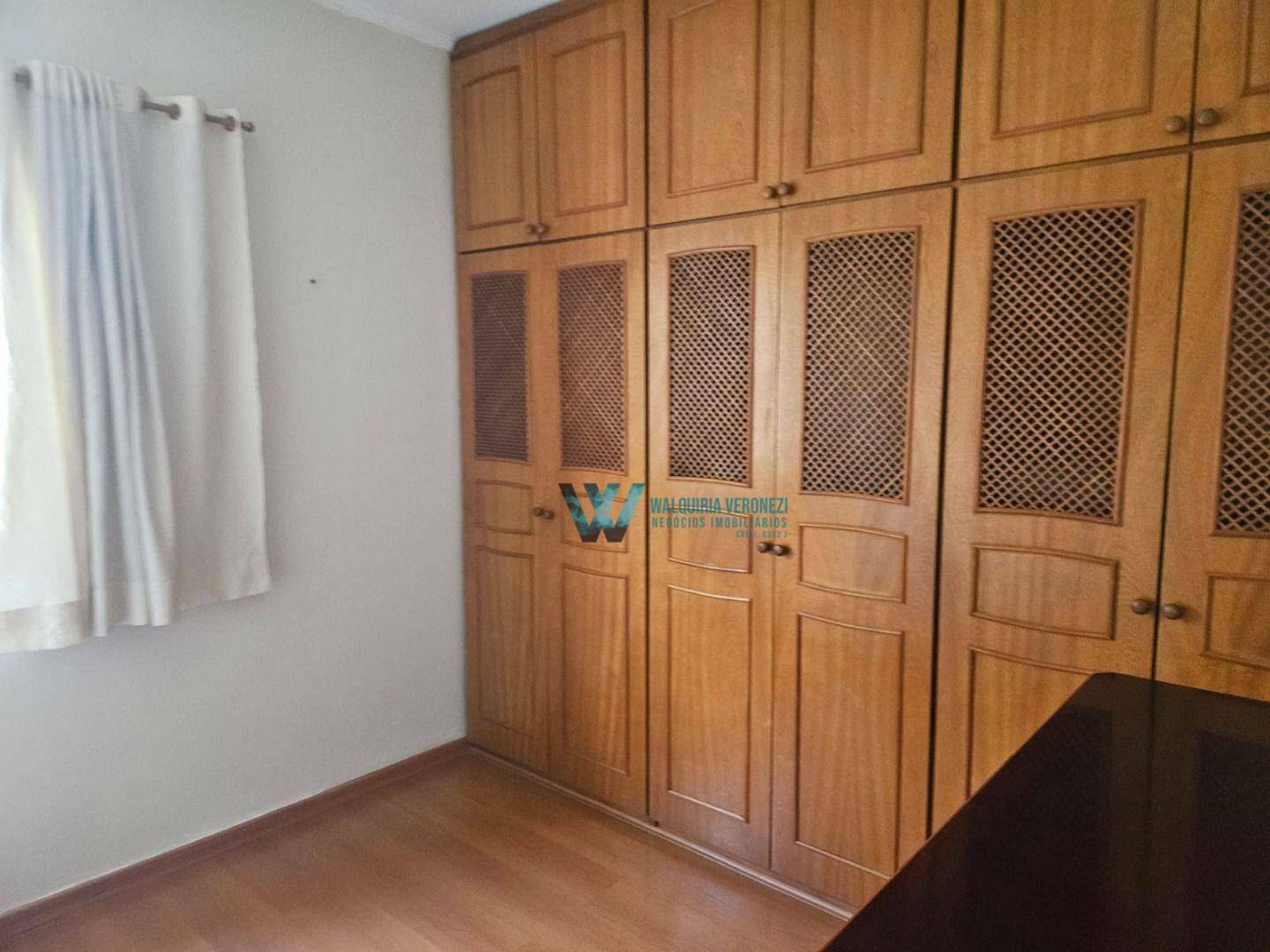 Casa à venda com 3 quartos, 248m² - Foto 17