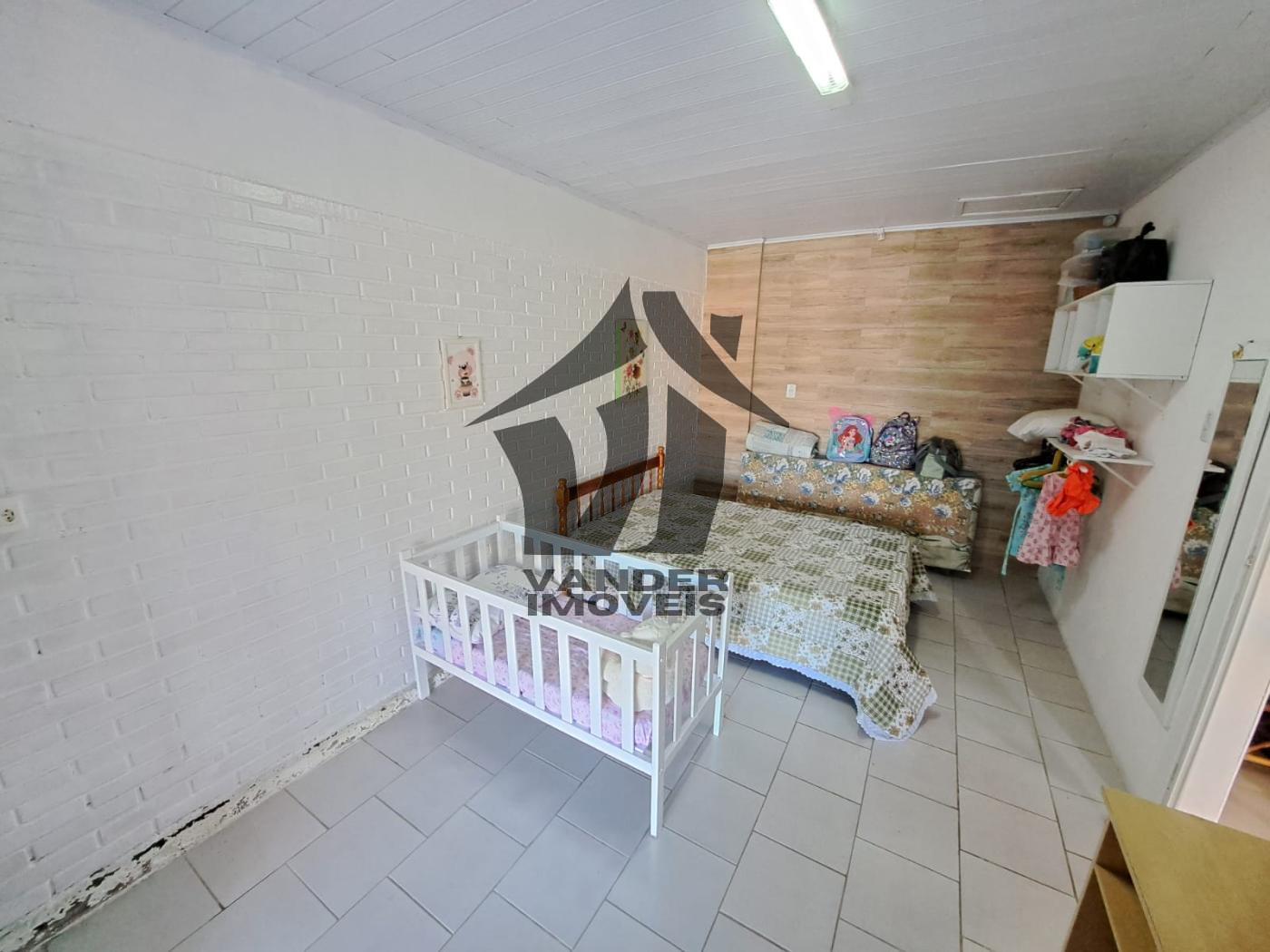 Casa à venda com 3 quartos, 300m² - Foto 12