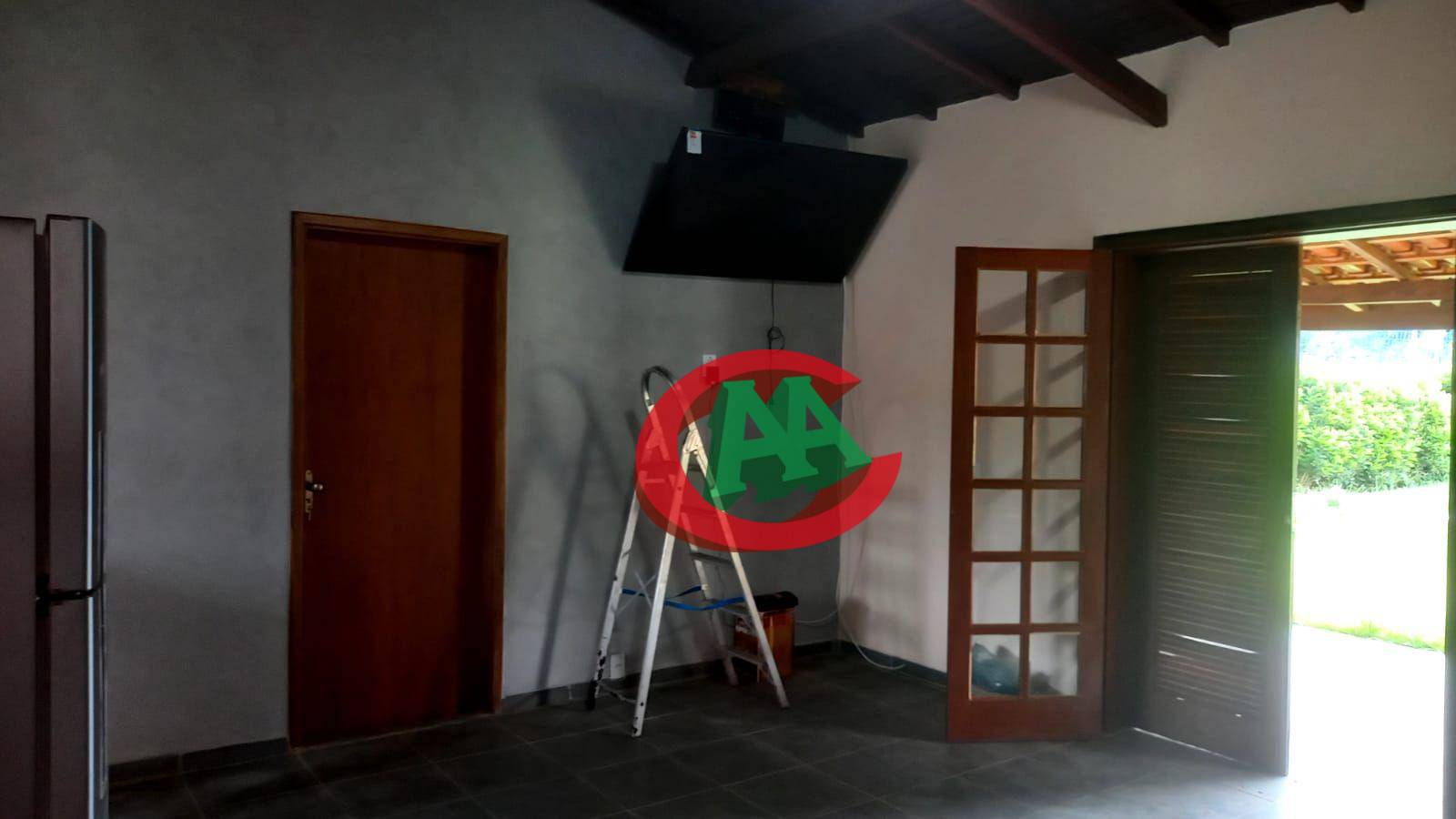 Chácara à venda e aluguel com 2 quartos, 300m² - Foto 8