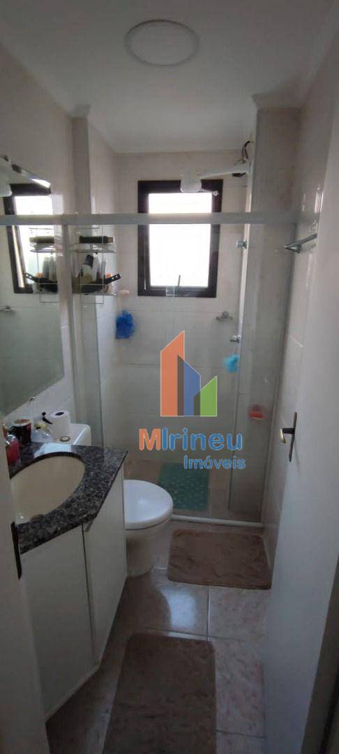 Apartamento à venda com 3 quartos, 77m² - Foto 18