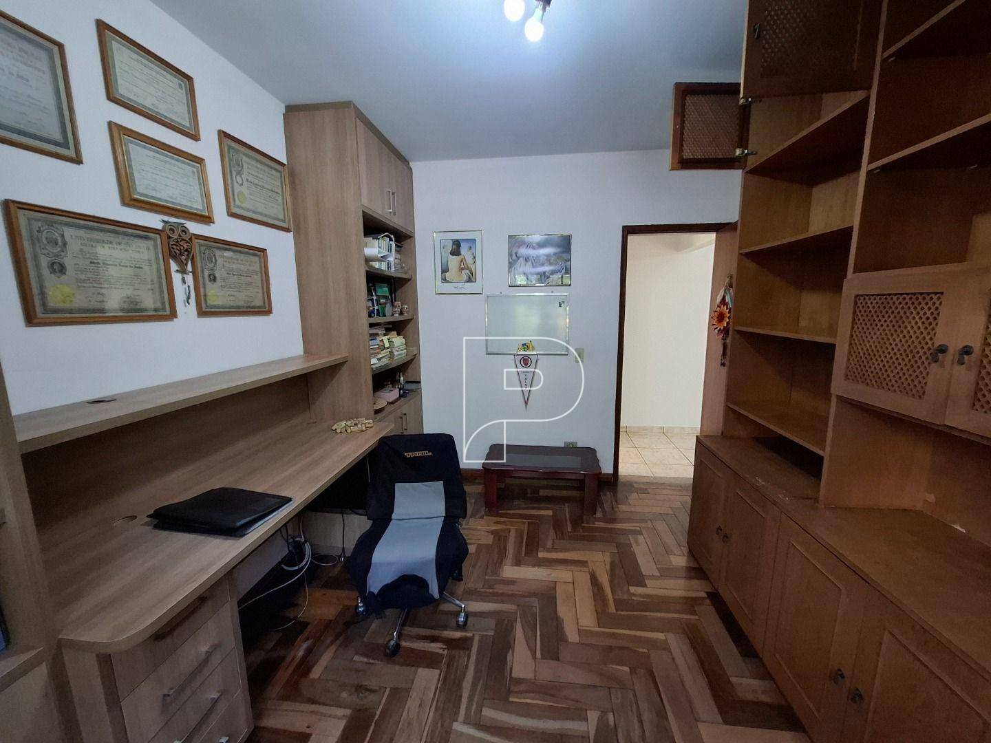 Casa de Condomínio para alugar com 3 quartos, 400m² - Foto 15