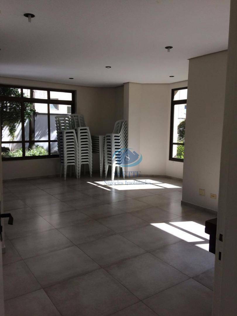 Apartamento à venda com 2 quartos, 67m² - Foto 28