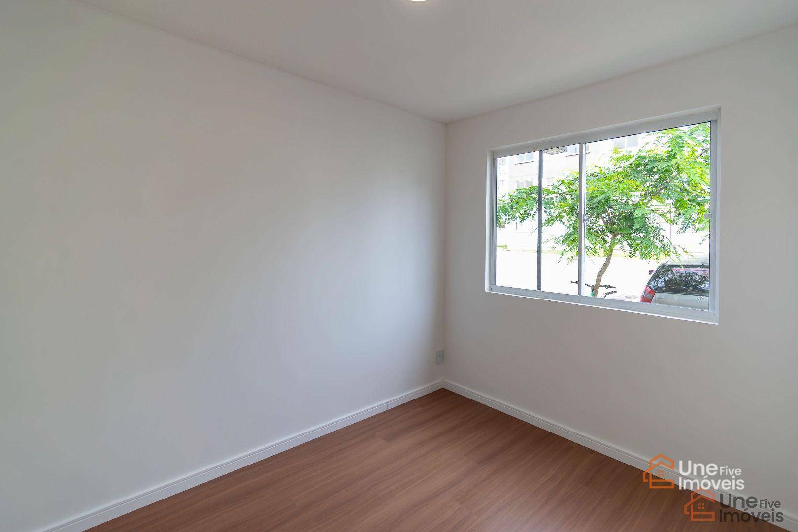 Apartamento à venda com 2 quartos, 57m² - Foto 10