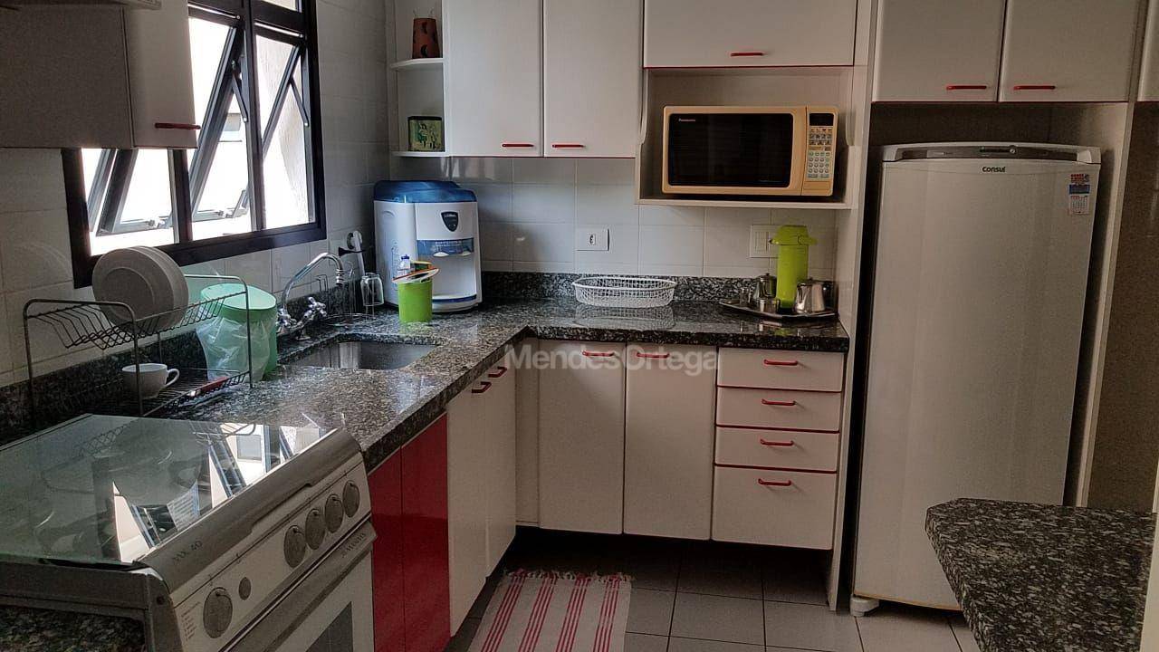 Apartamento à venda e aluguel com 3 quartos, 140m² - Foto 18