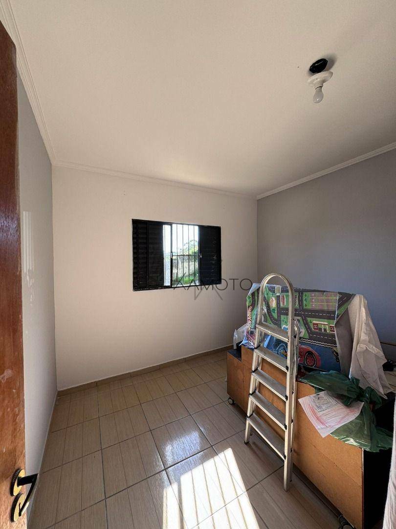 Casa à venda com 2 quartos, 100m² - Foto 11