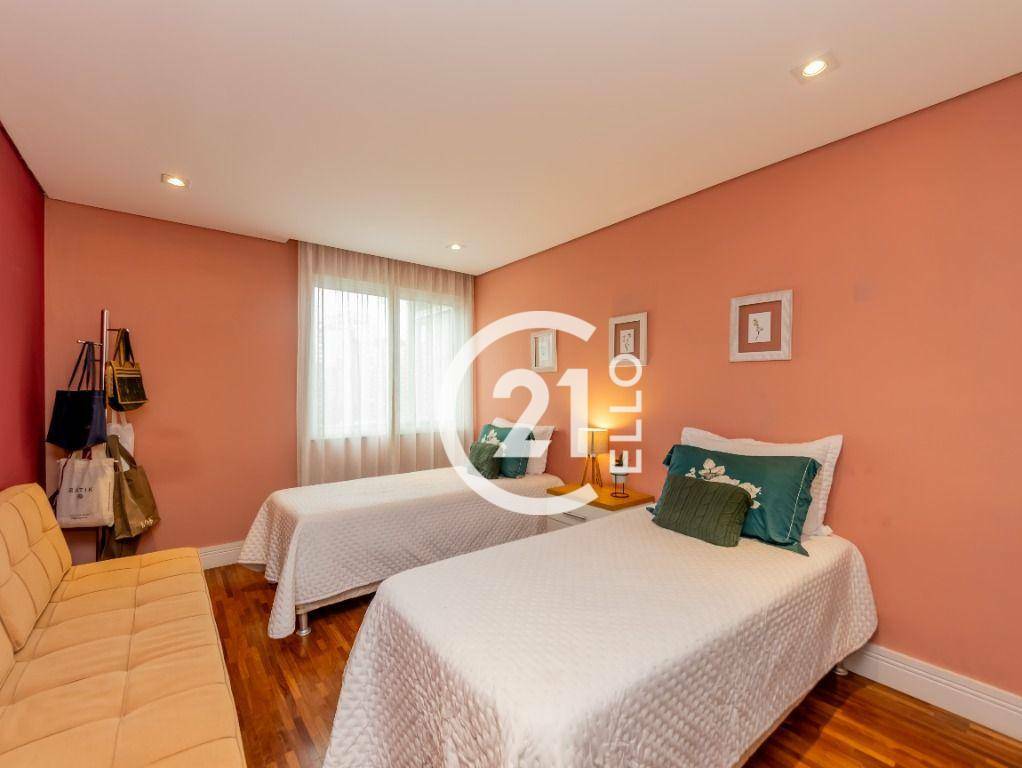 Apartamento à venda com 3 quartos, 141m² - Foto 18