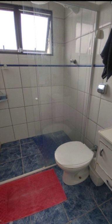 Sobrado à venda com 3 quartos, 210m² - Foto 11