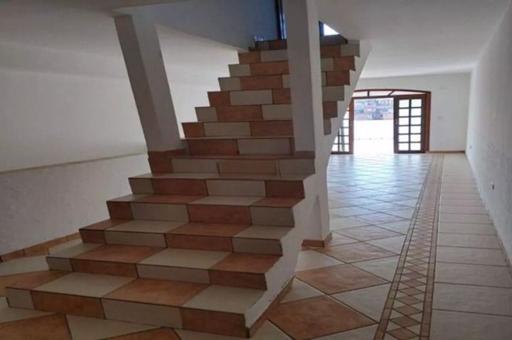 Sobrado à venda com 3 quartos, 240m² - Foto 13