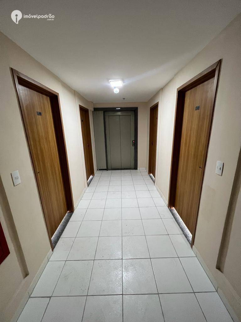 Apartamento à venda com 2 quartos, 47m² - Foto 17