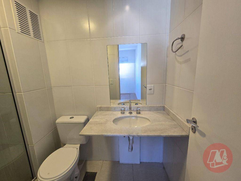 Apartamento para alugar com 2 quartos, 80m² - Foto 17
