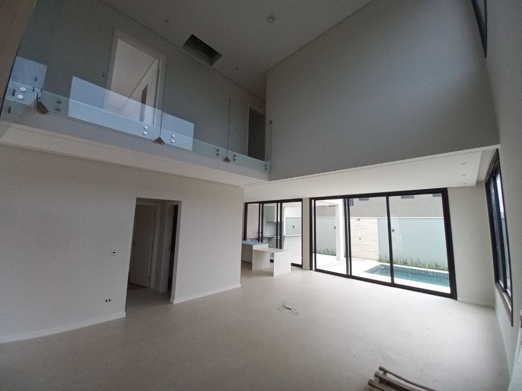 Sobrado à venda com 4 quartos, 220m² - Foto 6