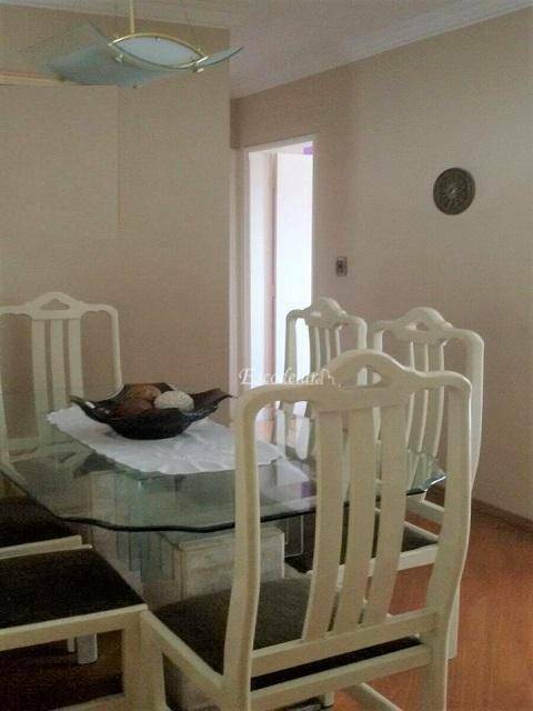 Apartamento à venda com 2 quartos, 64m² - Foto 4